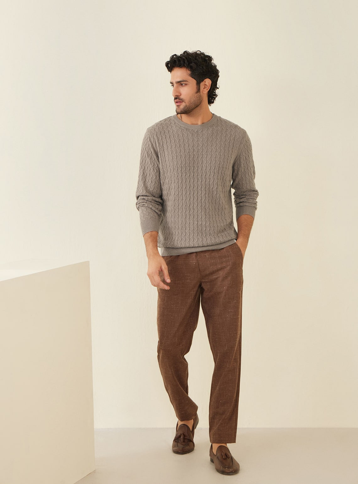 Sandstone Pullover