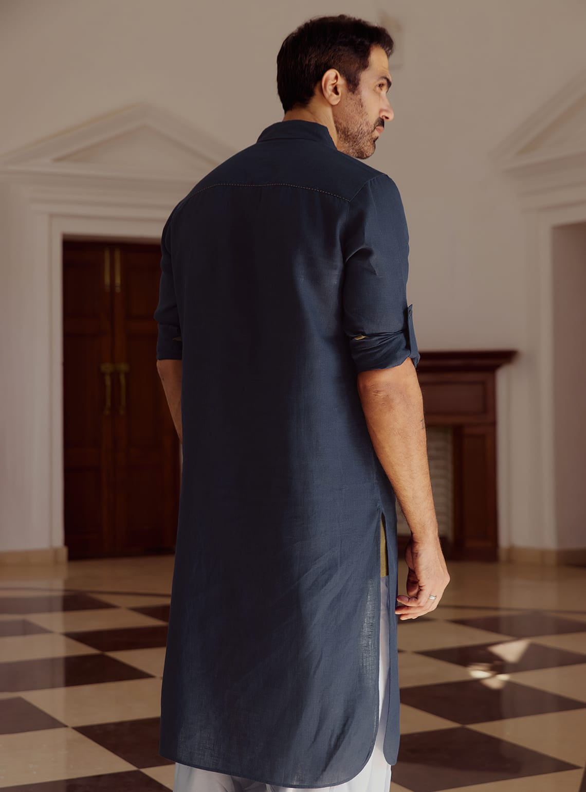 Raatri Linen Kurta