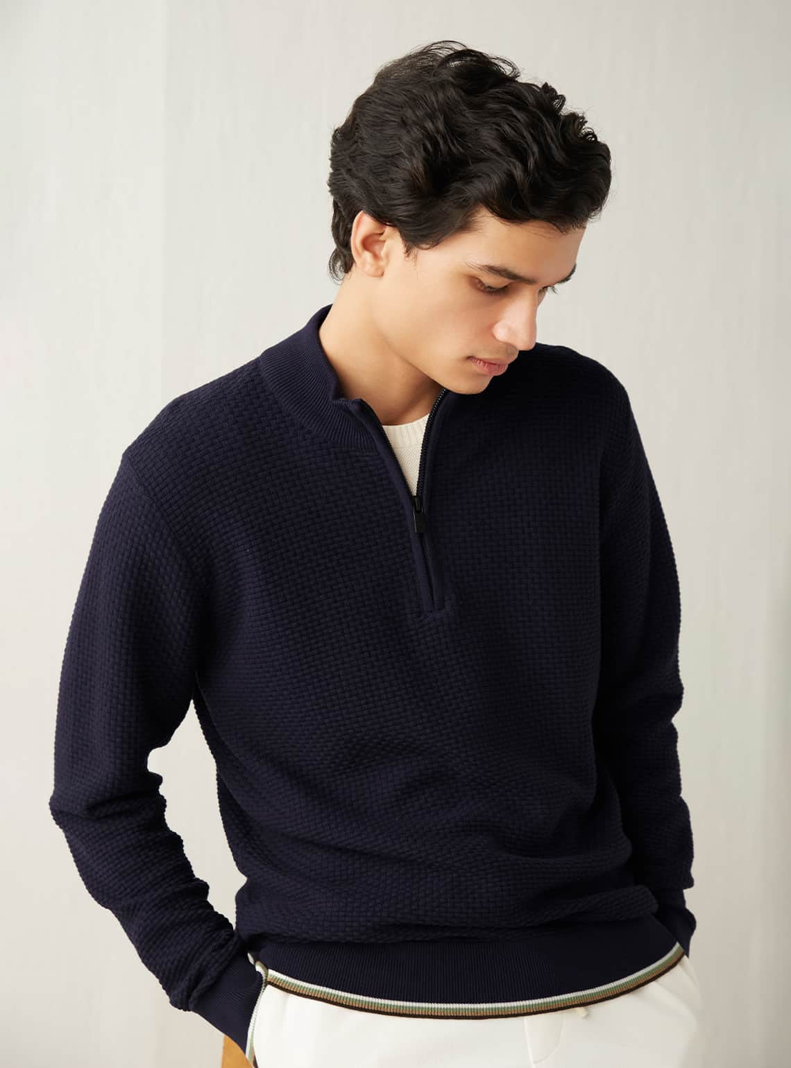 Blackcurrent Pullover